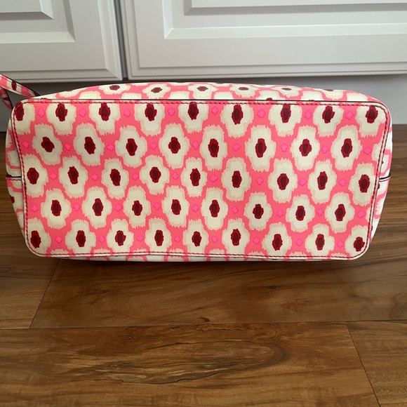 Gorgeous Kate Spade Handbag - Picture 3 of 7